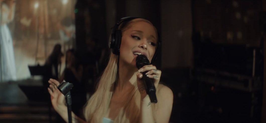 BuzzingPop's tweet photo. Ariana Grande’s unreleased track “Fantasize” has over 1.2 MILLION plays on Spotify after it was uploaded under the name ‘Adriana Venti’. 

The track is receiving 300k daily streams. https://t.co/yCL5ehYXeM