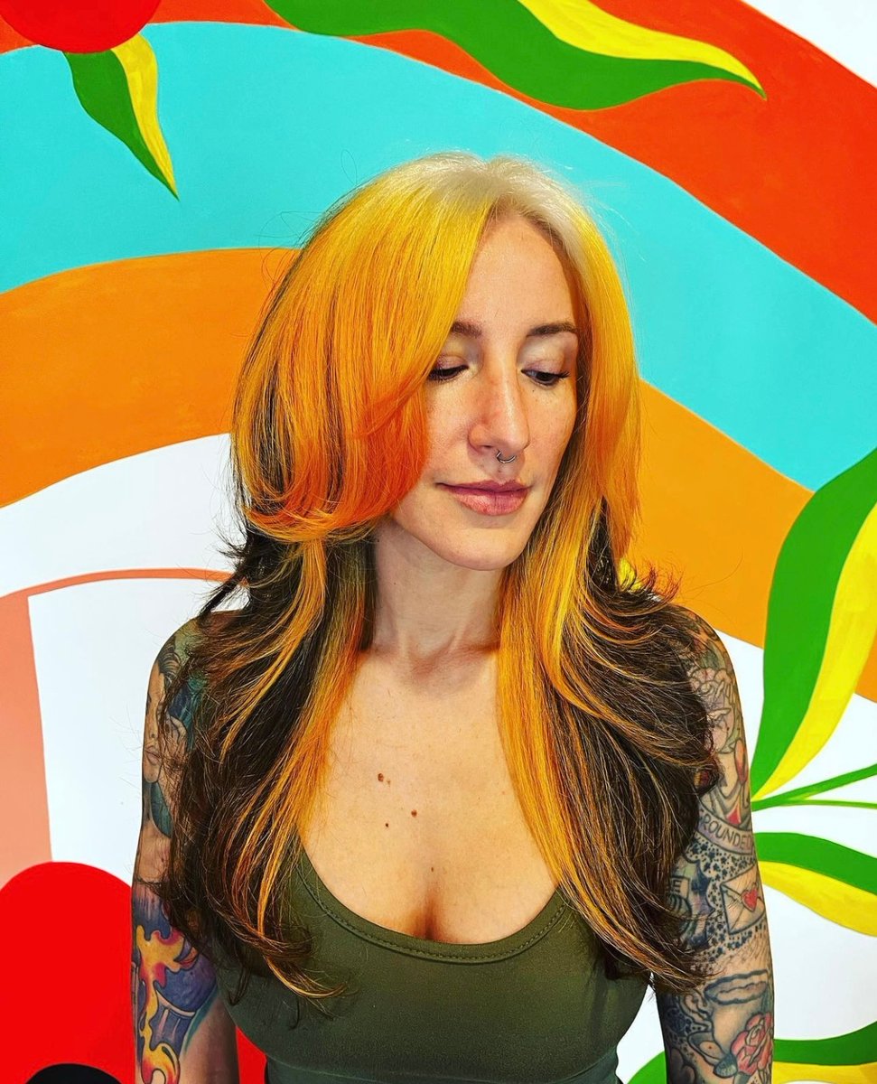 ECRUNewYork's tweet image. Lauren ⚡️🔥🤩@laurencaldwelltattoo 
Hair by @headcasestudiosalon using Silk Nourishing Spray, Smoothing Blow-Dry Spray. 
#coolhair #hairideas #creativehair #hairsalon #hairdresser #longlastingstyle #ecrunewyork