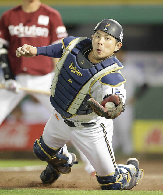 Dorapeinet's tweet photo. 【オリックス】若月健矢、早期決断で来季“男気残留”　８月に国内ＦＡ権取得…福良ＧＭ、中嶋監督ら存在決め手
https://t.co/DFr3kHI83B

　オリックス・若月健矢捕手（２７）が、したことが４日、分かった。８月２２日に国内フリーエージェント（ＦＡ）権を取得し、異例といえるシーズン中の早期... https://t.co/DaFLqJFnf5