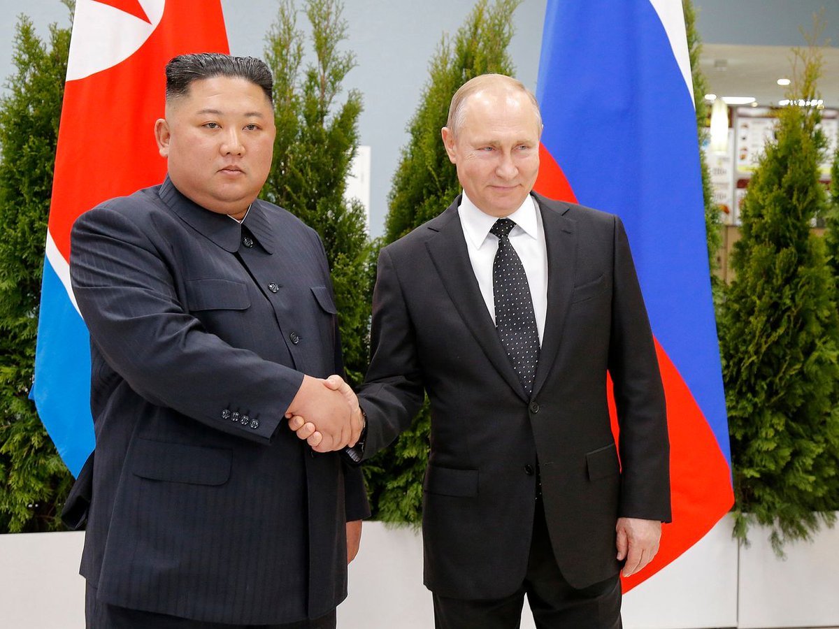 Megatron_ron's tweet image. BREAKING: 

North Korean leader Kim Jong Un will meet Putin in Russia to discuss new arms deals

Russia, China, Iran and North Korea are already openly entering into military cooperation and arming each other.  

Most likely, in the near future we will see a new military alliance