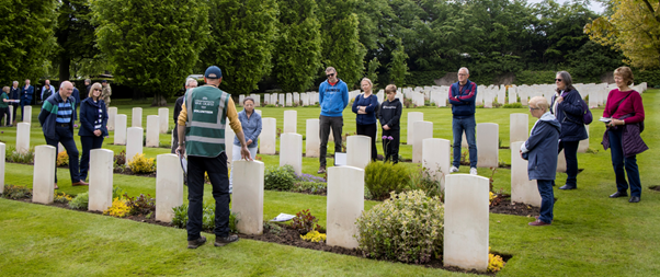 Why not visit our Open Day at Stonefall Cemetery #Harrogate on Wed 13th Sep to learn more about our work and the hundreds of #WW2 casualties buried there? Click the link to book a tour or turn up on the day eventbrite.co.uk/e/cwgc-open-da… @Harrogatehour