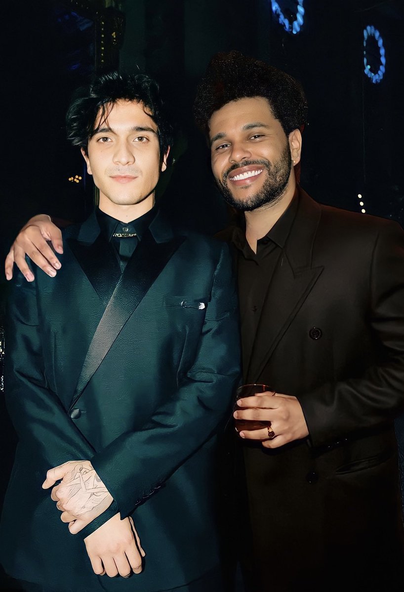 a_drawing_sara's tweet photo. Tananai / Abel Tesfaye - The Weeknd ❤️🔥🫂
In quanti sognano questo duetto? 🥹✨
|⛔️ Se prendi meziona i crediti dell’autore, o segnalo! ⛔️
Tag: 🏷️ @a_drawing_sara|
#tananai #theweeknd #abeltesfaye #artwork #digitalartwork #drawingph #editing #photomontage #illustration https://t.co/zTHbmc3kk4