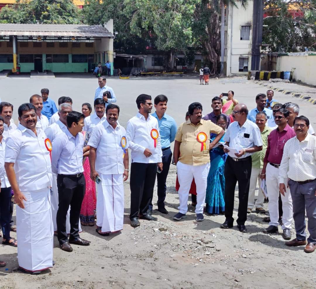 tmmkhqofficial's tweet image. கோயம்புத்தூரில் பல்வேறு இடங்களில் தமிழ்நாடு சட்டமன்ற பொது நிறுவனங்கள் குழு சார்பில் ஆய்வு செய்த மமக பொதுச்செயலாளர் 

#kovai #mmkitwing #mmkmla #abdulsamadmla  #TMMKMEDIA

m.facebook.com/story.php?stor…