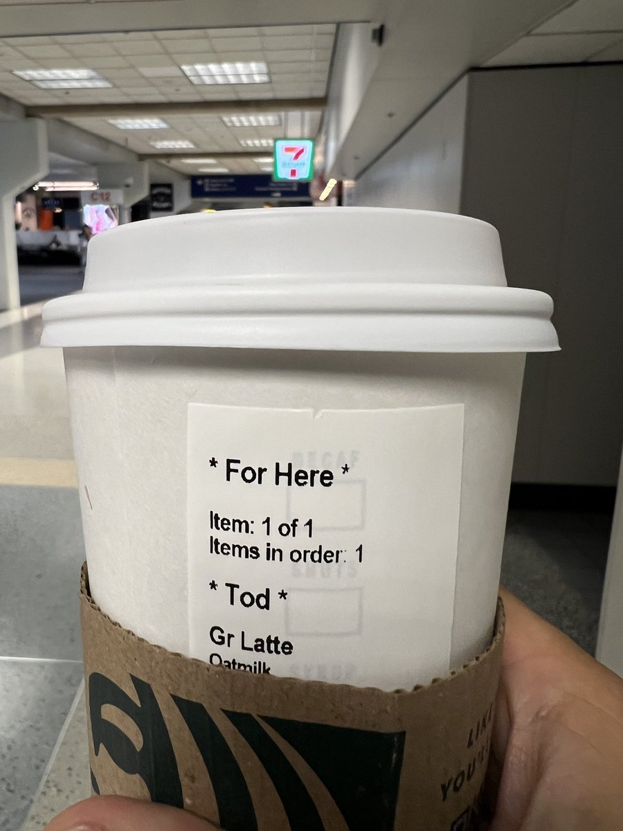 ToddWilliamson's tweet photo. 99.9 percent of all Todd’s have 2 D’S. The Todd struggle is always real @Starbucks. #todd https://t.co/hnK50BKofB