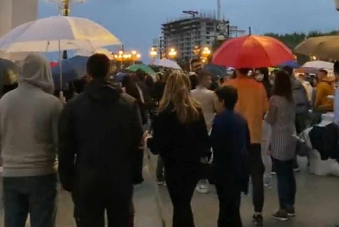 Several thousand people protested today in Skopje, Macedonia, following the big scandal with Oncology threatments.

Several years, doctors, nurses and economic directors appointed by the government were stealing cancer medicines and selling them in Kosovo.