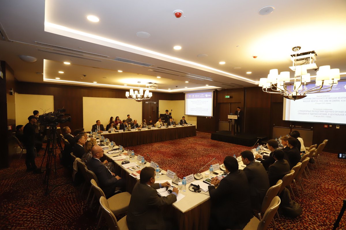 SGI_OUNA's tweet photo. 1/ SGI joined @mfa_kz, @cisp_kazakhstan, @icrc, and the @nuclearban on 29 August to co-organize a Regional Conference on the Humanitarian Consequences of Nuclear Weapons and Nuclear-Weapon-Free Zone in Central Asia in Astana 🇰🇿 

#CANWFZ #nuclearban https://t.co/ffgUqKocDG