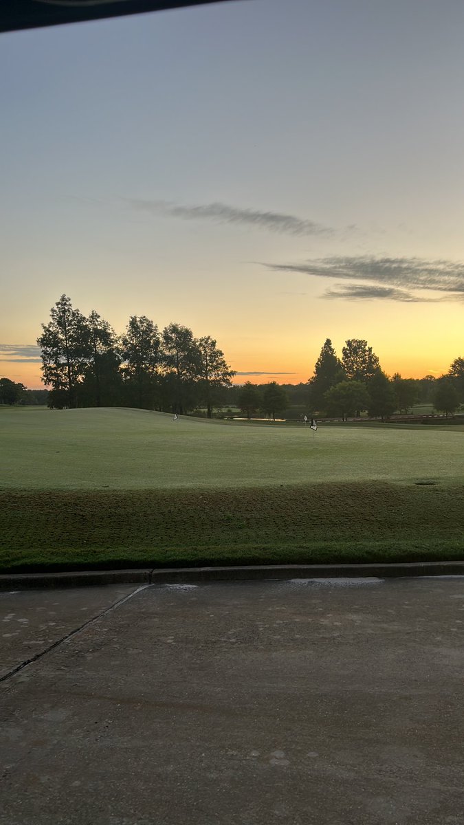Barlow5Neil's tweet photo. What a top morning golfing at @ShingleCrkGolf even though it had just been holatined some amazing holes #willbback https://t.co/JIjWstrSvx
