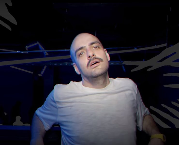 Paroditopia's tweet photo. 24- Bartu Küçükcaglayan / Egg Head https://t.co/ne7iUH6AHU