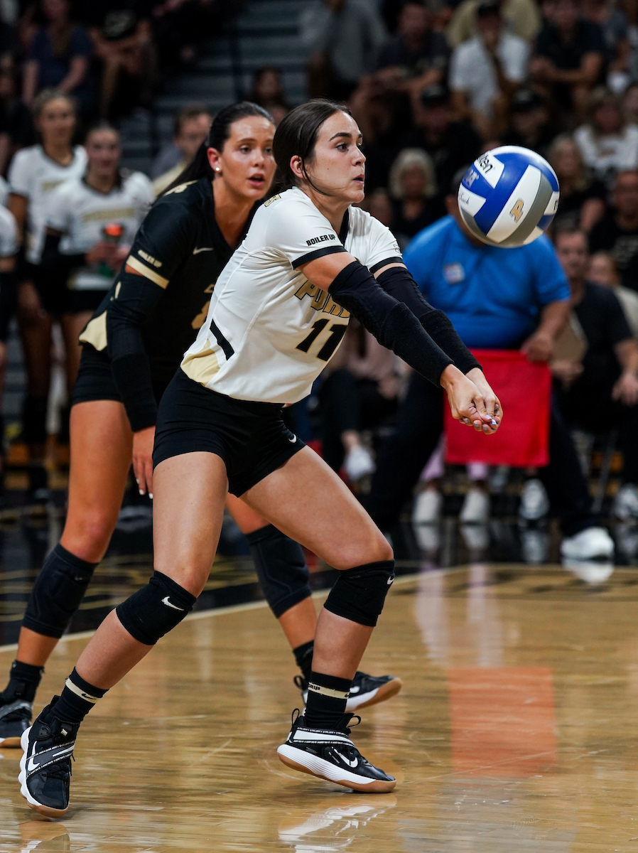 "I thought she was a difference-maker in that match."

- <a href="/DaveShondell/">Dave Shondell</a> on <a href="/emilygb20/">emily 🦋</a> coming off the bench vs. #19 Marquette