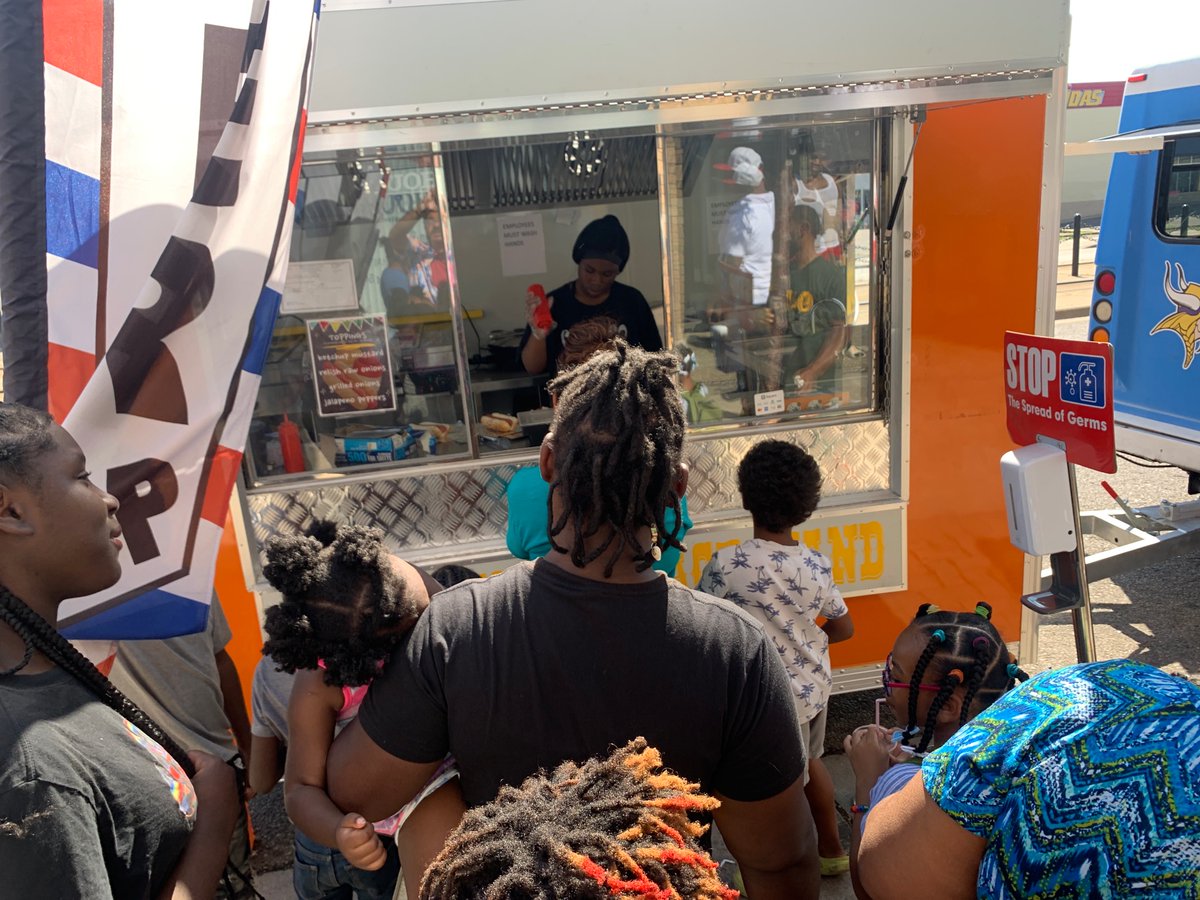 FrederickMelo's tweet photo. Milan Dennie opened a barbershop on University Avenue that does an annual free back-to-school haircut day today. And free backpacks. And he started a youth chess club. And this summer he started a youth-run Polish sausage truck. And today a free bounce house. https://t.co/XeBJBq4FGl