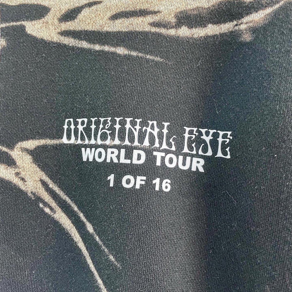 OriginalEye2's tweet photo. Only 16 Hoodies Made 
Hand Bleached / Tie Dye 
Shiny Rhinestone Strings 
Each One Is Different 
100 % Cotton
Washed &amp; Dry 
Glamorous Smell 

https://t.co/2hefoSgtun https://t.co/ujQtmf2KIC