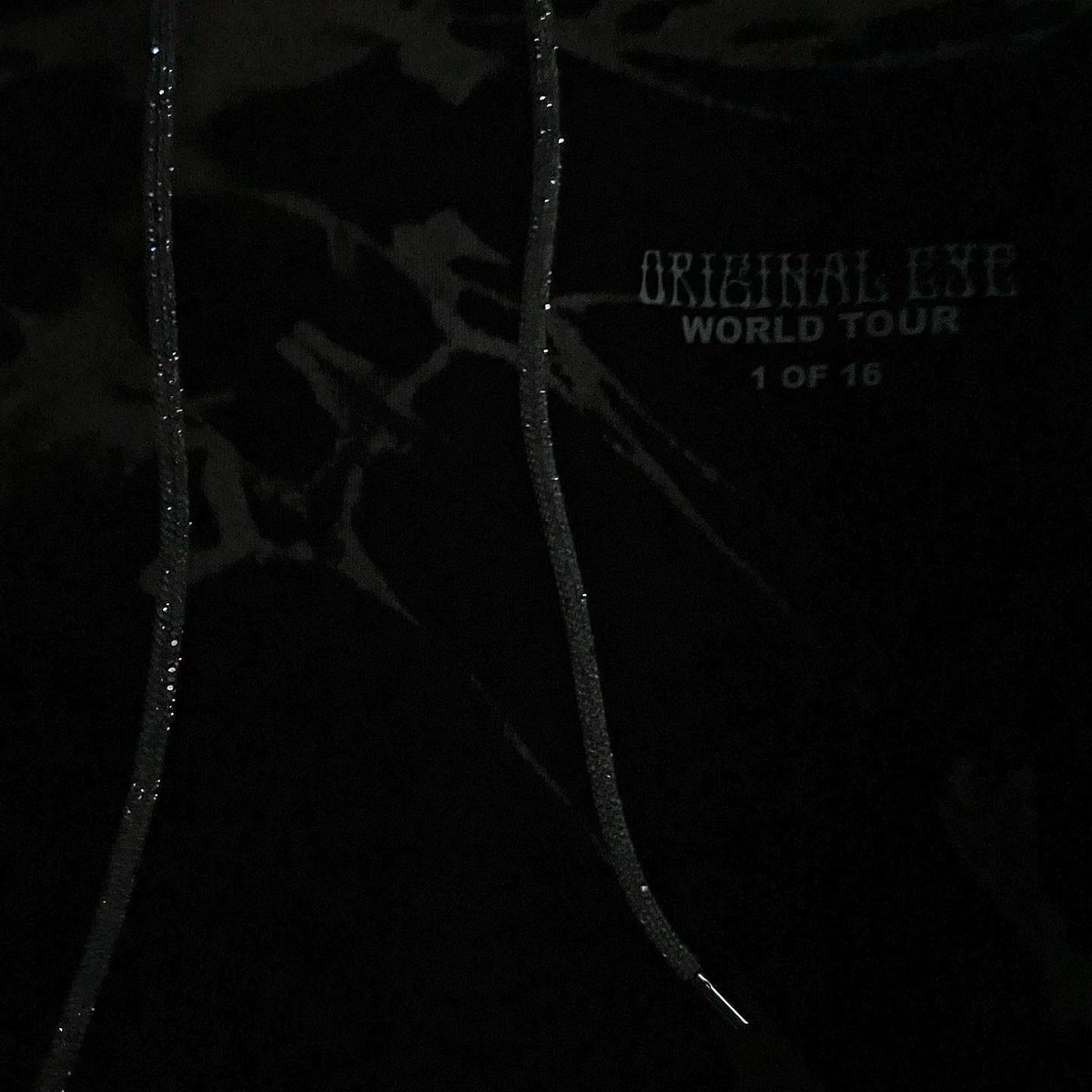 OriginalEye2's tweet photo. Only 16 Hoodies Made 
Hand Bleached / Tie Dye 
Shiny Rhinestone Strings 
Each One Is Different 
100 % Cotton
Washed &amp; Dry 
Glamorous Smell 

https://t.co/2hefoSgtun https://t.co/ujQtmf2KIC