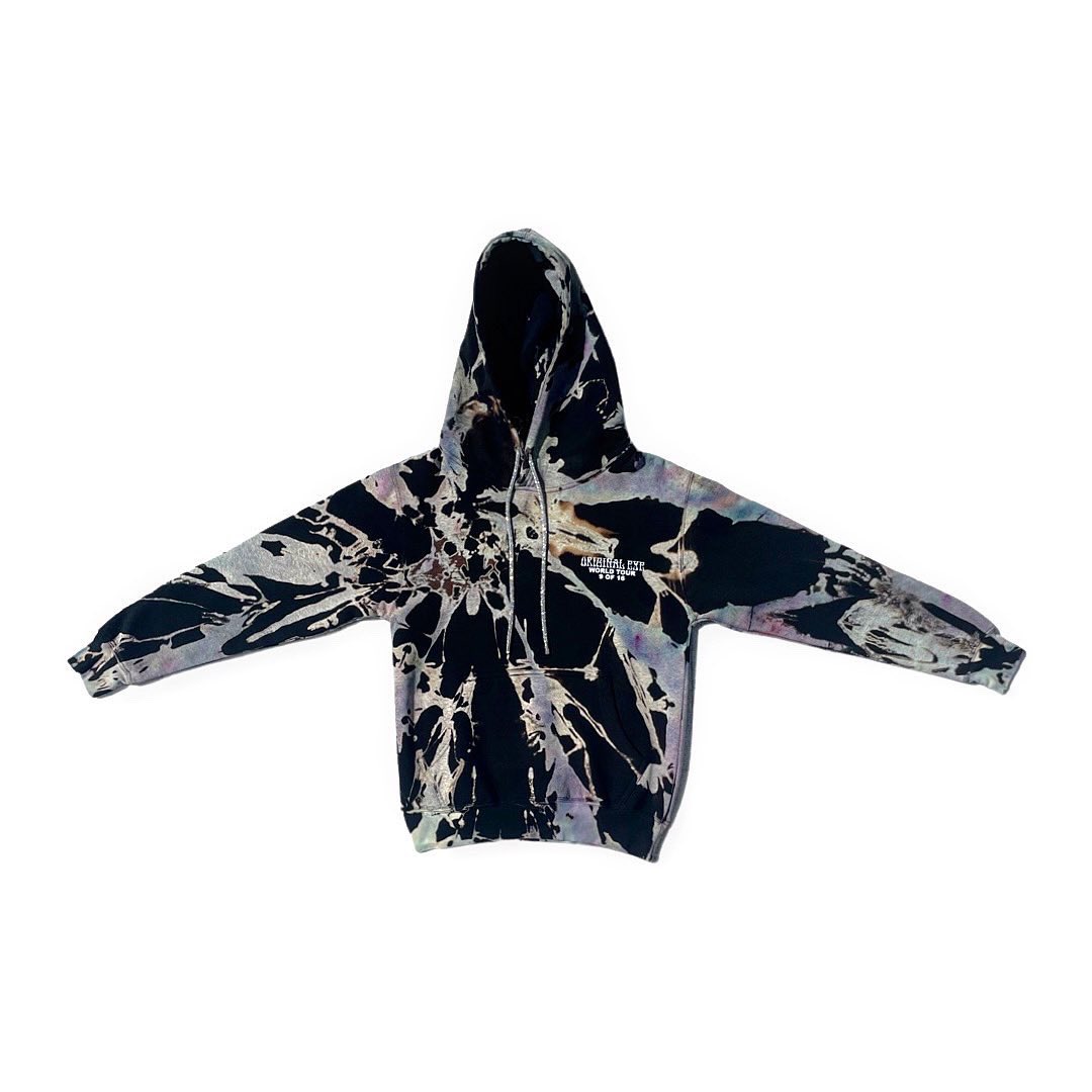 OriginalEye2's tweet photo. Only 16 Hoodies Made 
Hand Bleached / Tie Dye 
Shiny Rhinestone Strings 
Each One Is Different 
100 % Cotton
Washed &amp; Dry 
Glamorous Smell 

https://t.co/2hefoSgtun https://t.co/ujQtmf2KIC