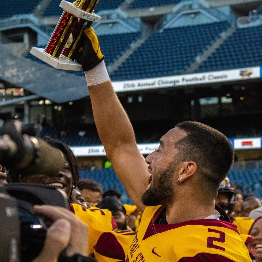 CentralState87's tweet image. Celebrating an epic win at the 2023 Chicago Football Classic! 🏈✨ Central State University, an HBCU, proudly shares photos and images commemorating the Marauders&apos; thrilling victory over Mississippi Valley State, 24-21. 💪💛 #CSUMarauders #ChicagoFootballClassic #Victory #HBCU