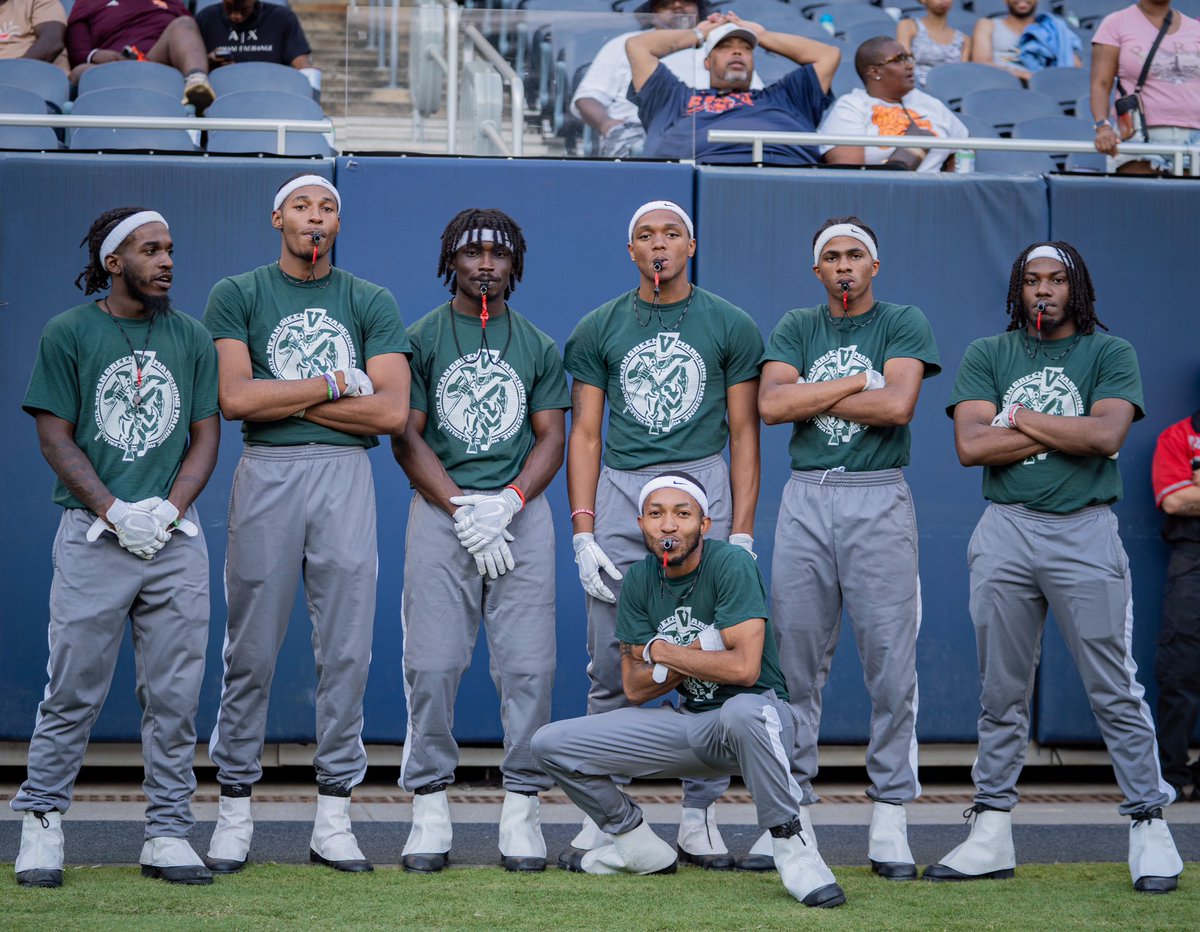 Chiftblclass's tweet image. #ChicagoFootballClassic