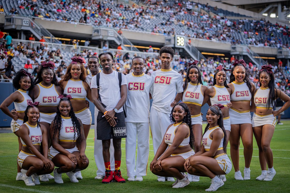 Chiftblclass's tweet image. #ChicagoFootballClassic