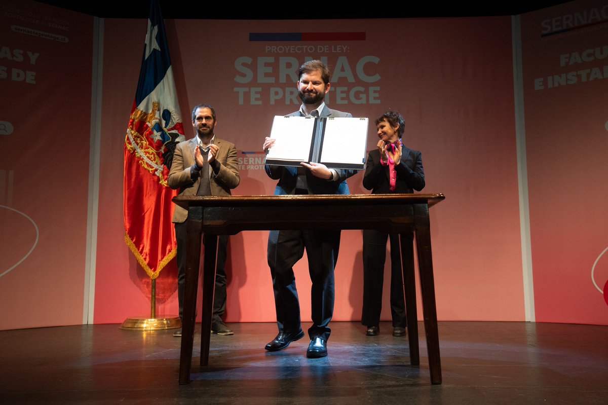 Dar seguridad a los viajeros cuando eligen servicios turísticos es vital para fortalecer el turismo interno! 🇨🇱✈️ Valoramos el proyecto de ley #SernacTeProtege firmado hoy, que entrega garantías a los consumidores y sanciones concretas para las empresas incumplidoras.
<a href="/SERNAC/">SERNAC</a>