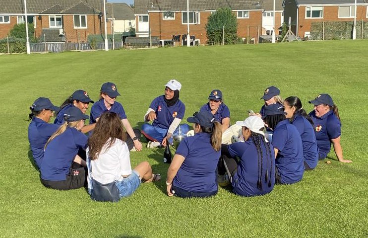 BpalCricket's tweet photo. 🏏🏆WYWGCL CHAMPIONS🏆🏏

What a season it’s been!! The ladies have truly come together this year &amp; worked incredibly hard as a team, each week giving 100%. Well done everyone, massive congratulations🙌

Thanks to @PSLCC for putting up a great fight!

@wywgcl @cricketyorks https://t.co/ihxchOCW21