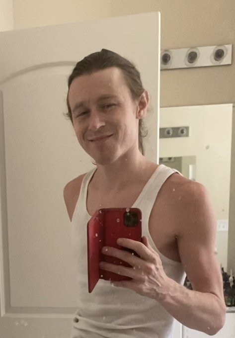 Happy Labor Day! 😄 https://t.co/PBuZDlCqnx<a href="/tag/godawgs"class="tags"><span>#godawgs</span></a>