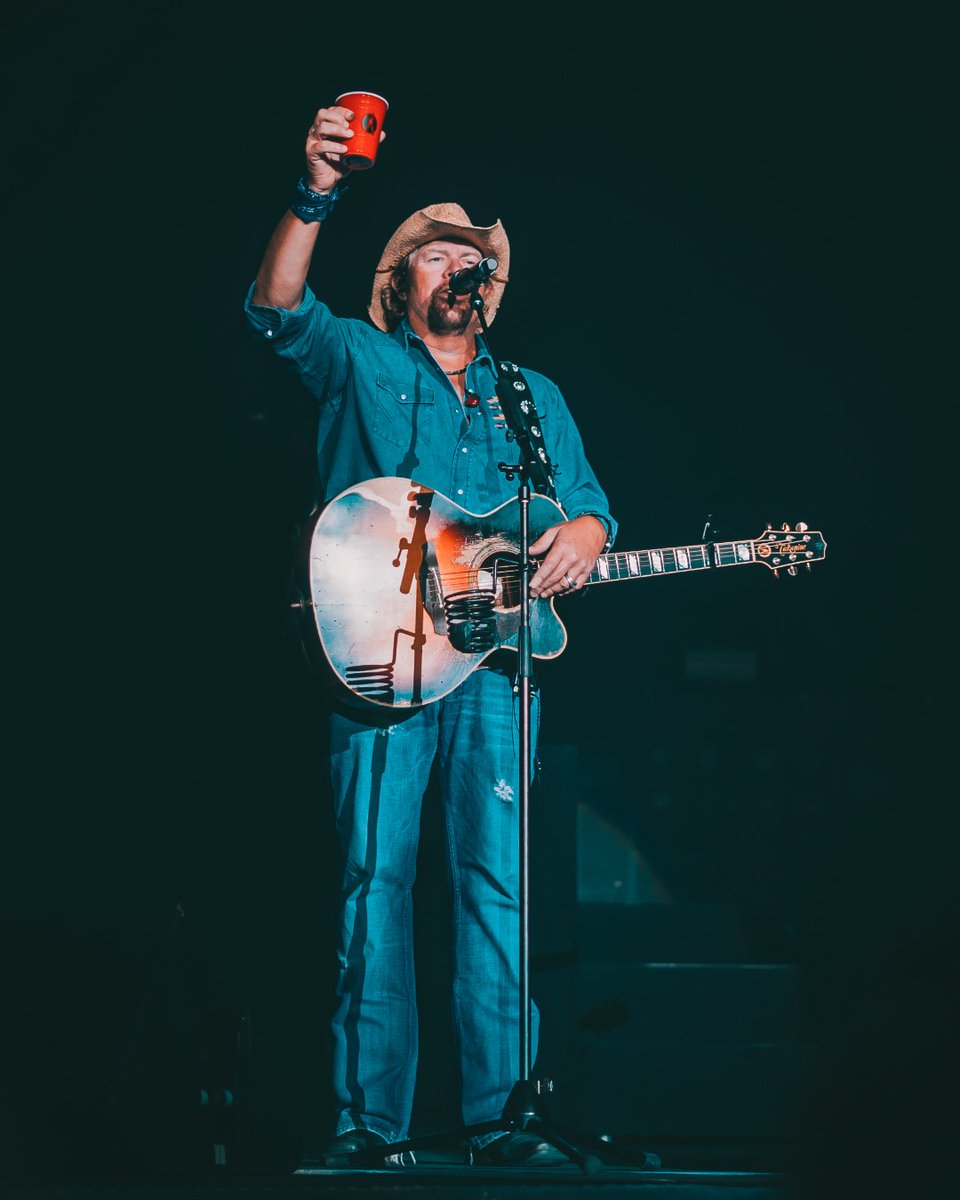 Raisin' one up for the long weekend! Have a safe Labor Day, y'all.