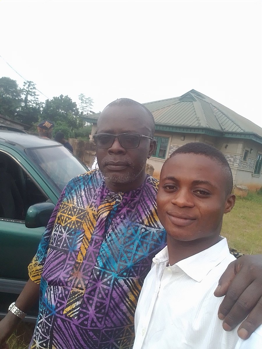 ComradeDanielJ1's tweet photo. With the last man standing this evening, Hon. Wale Adedayo (babalawo), Embattled Local Government chairman Ijebu East LG. Who regained freedom from the Department of state security service (DSS) custody ealier today. Thanks to everyone for speaking up! ✊🏻 https://t.co/TlgHZn1hUN