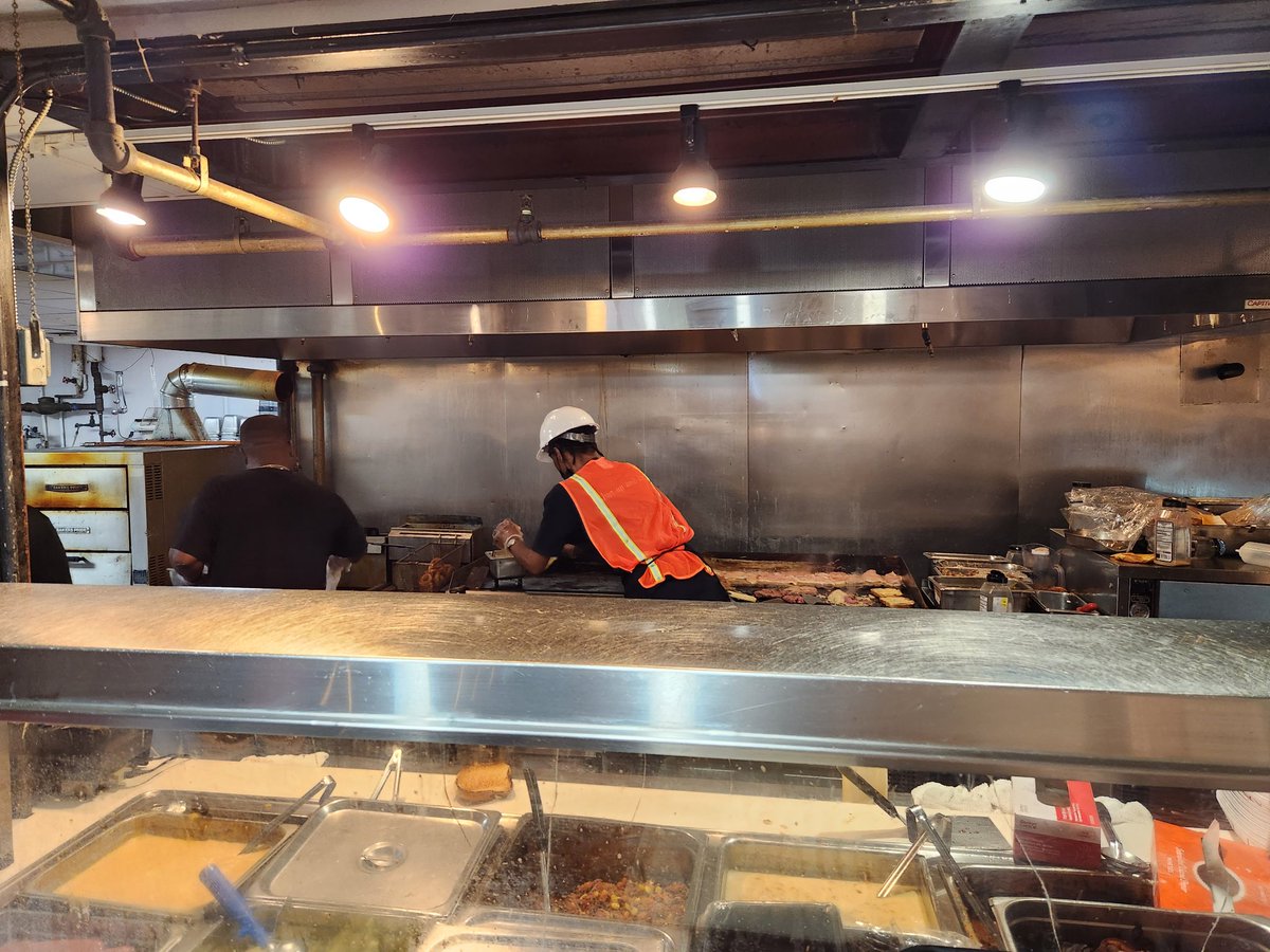 MichaelBookCult's tweet photo. Me: why is there a construction worker making the food?

Hostess: maybe it's his costume?

Me: is he going to #DragonCon?

Hostess: I don't know.

Me: ... does he work here?

Hostess: ....

The greatest mystery of the weekend.

@Sadir_S_Samir @SFFAuthor @dyrk https://t.co/hYrSacCzk8