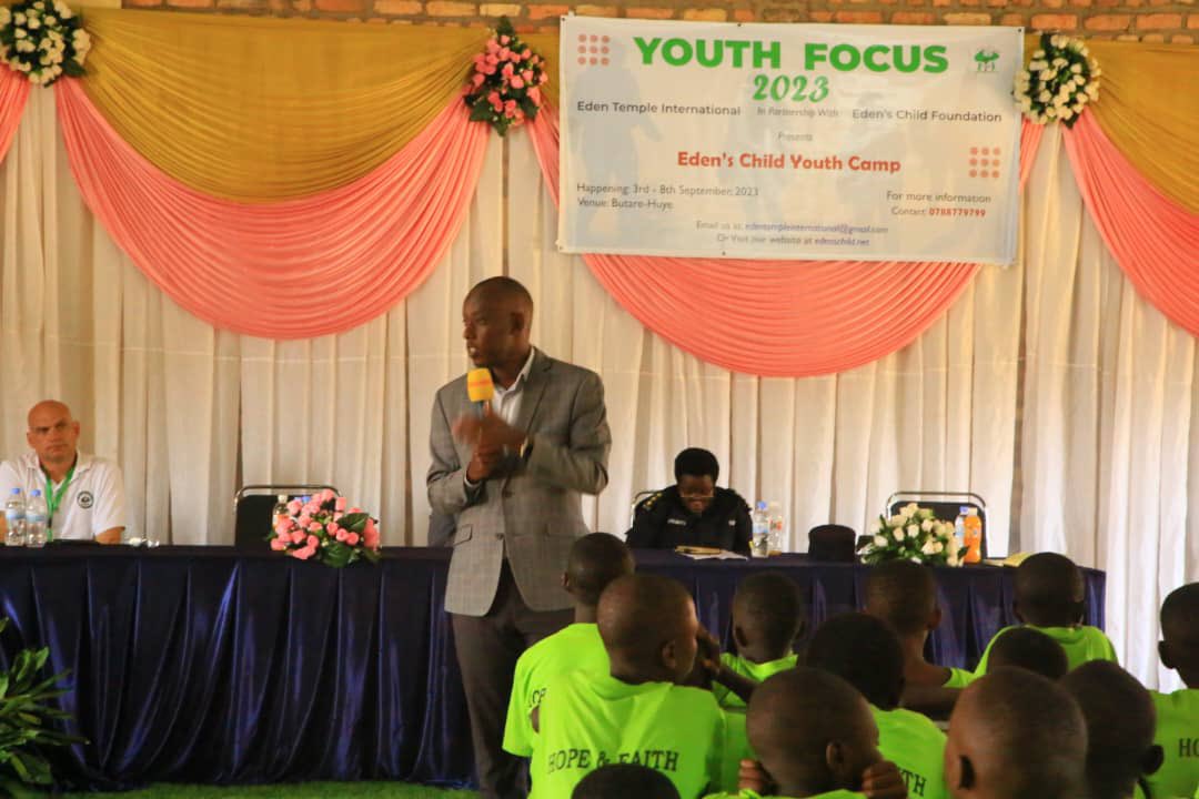 eden73302's tweet photo. 🌟 Wrapping up an incredible day at #YouthFocus2023! 📸

From inspiring speeches to thrilling outdoor adventures, today was a blast. 💥

Grateful for the Mayor of Huye, the DPC, and our beloved sponsors for joining us. 🙏
We go again tomorrow.
#EdensChildCamp #YouthEmpowerment https://t.co/uuDC0ptX5Z
