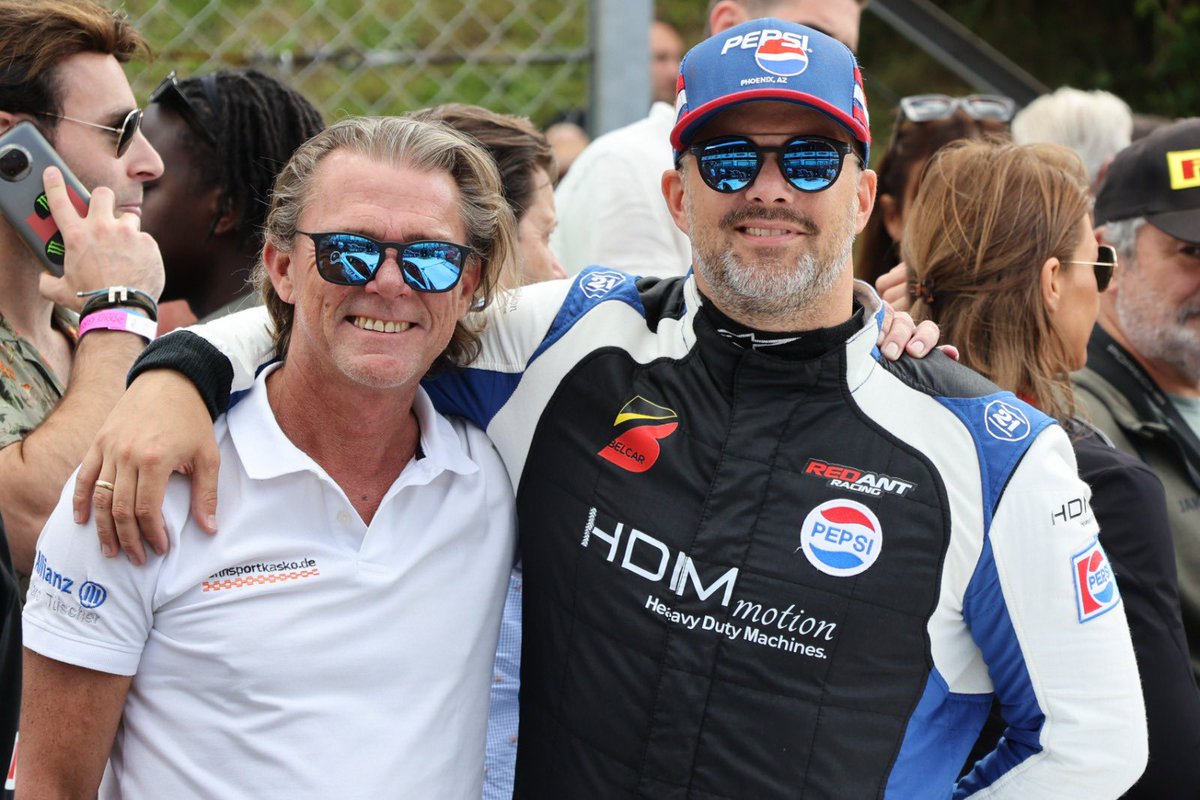 Kenneth Heyer tweet media