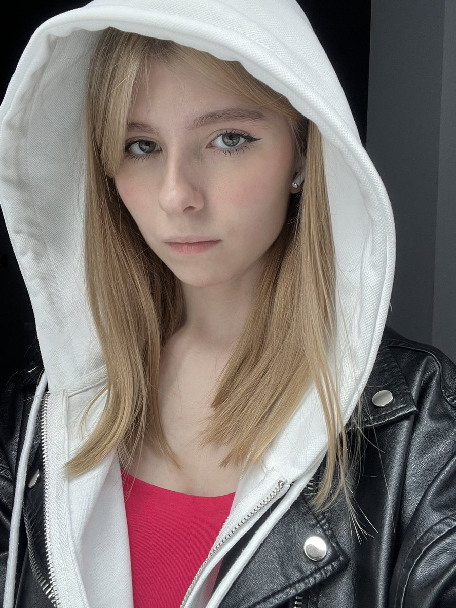 lenrachan's tweet image. А го тред 

Вы в детстве/вы сейчас