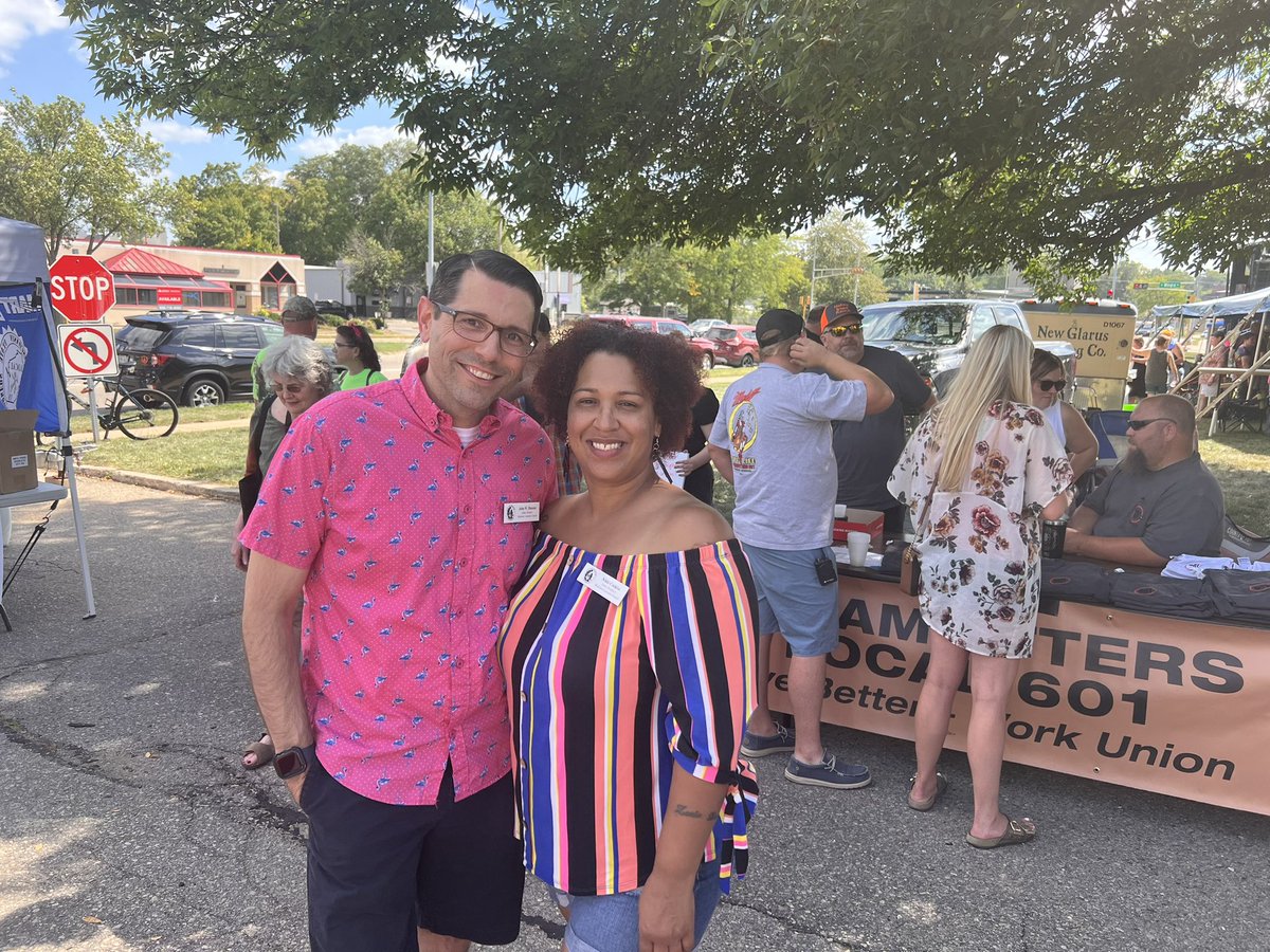 JWDuncan's tweet photo. It was a great day to support our unions in their fight for living wages, affordable healthcare, safe working conditions, and more. Worker rights are human rights. #LaborDay https://t.co/bRbn69Iqsq