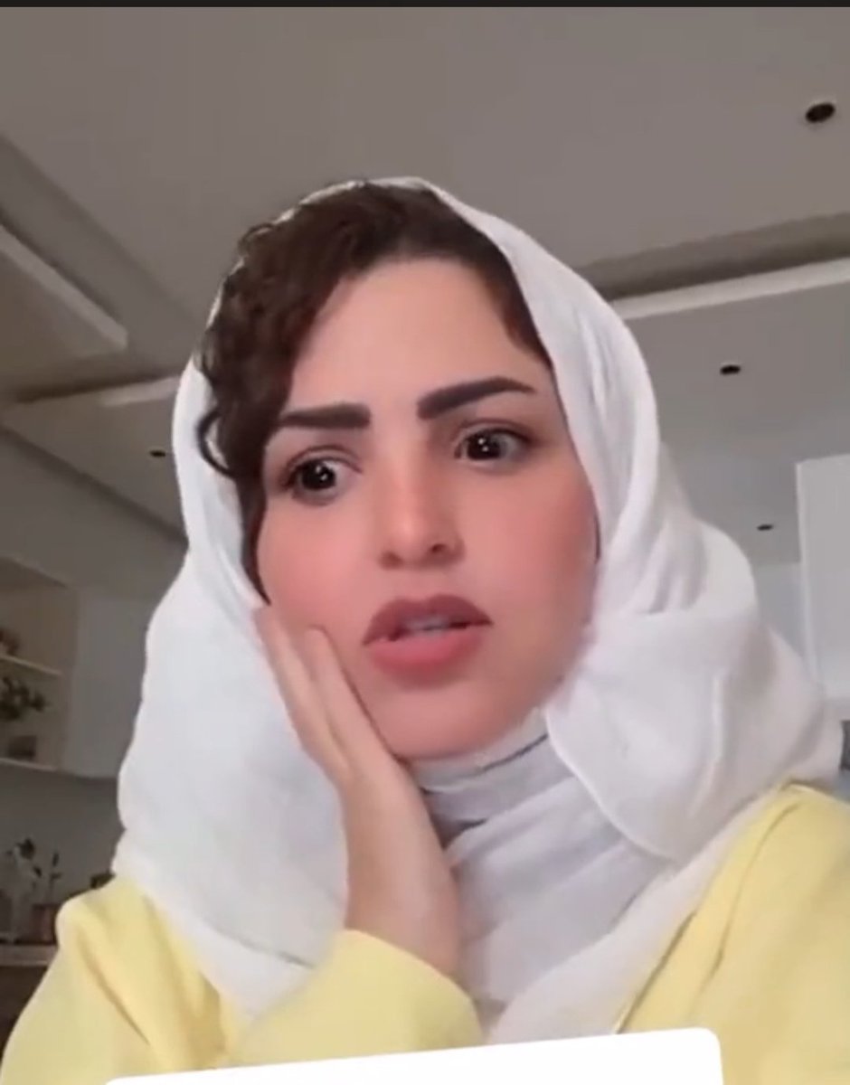 يا جماعة تواصلت مع أحد الخبراء وقال أن
حسابي فية شي اسمه " شادوبان "

وقال الحل 1000 منشن وريتويت على تغريدة وحدة ويعلم الله أنها صعبة شوي بس مو عليكم 
ولازم نوقف تغريدات أو منشن لين ينفك التعليق

التغريدة هذي عندكم ونلقاكم إن شاء الله بعد
ما يرجع حساب لوضعه الطبيعي 🤍
فزعتكم