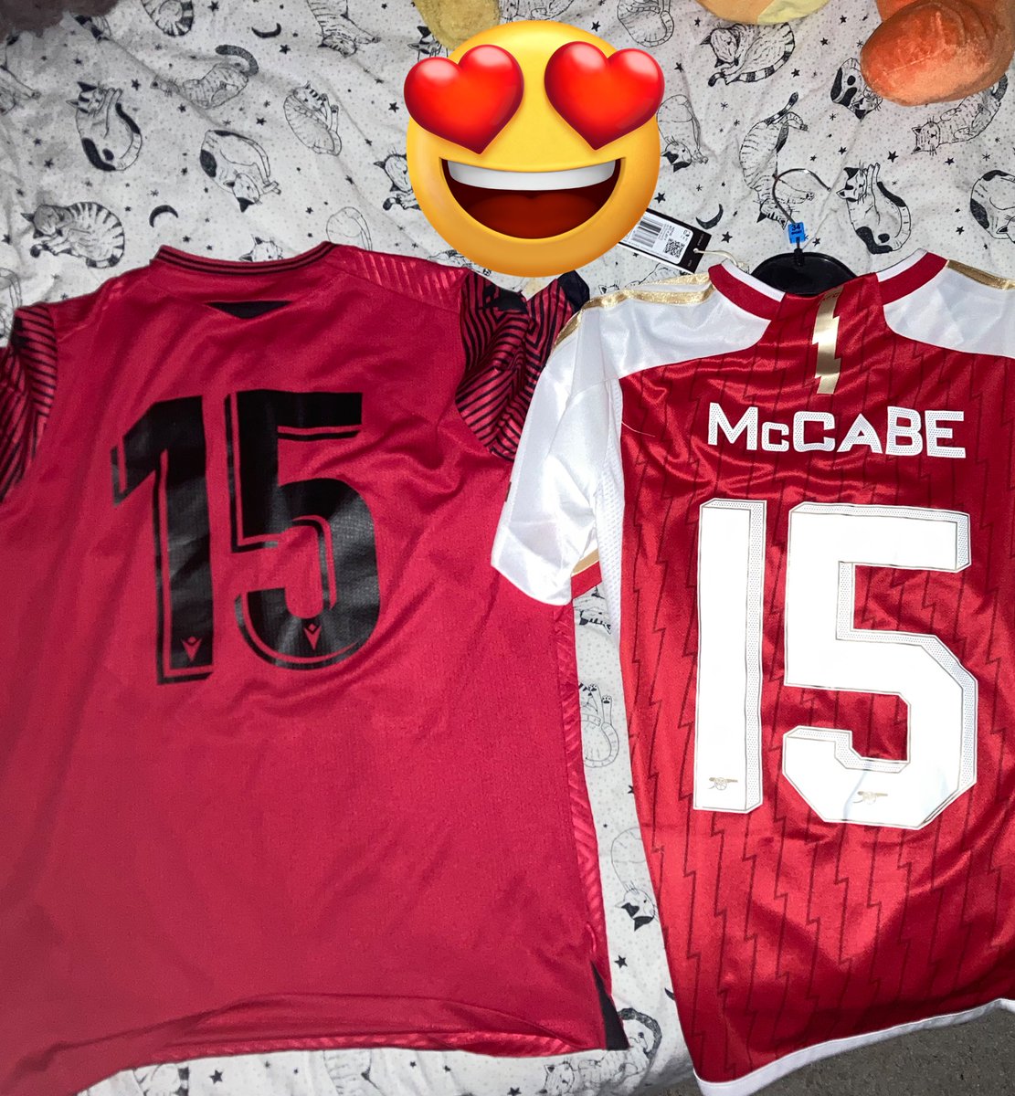 Treated the girl to a @Katie_McCabe11 shirt today!! She plays as 15 for her own club and states that Katie plays with her number and not the other way round!! Love this ❤️❤️