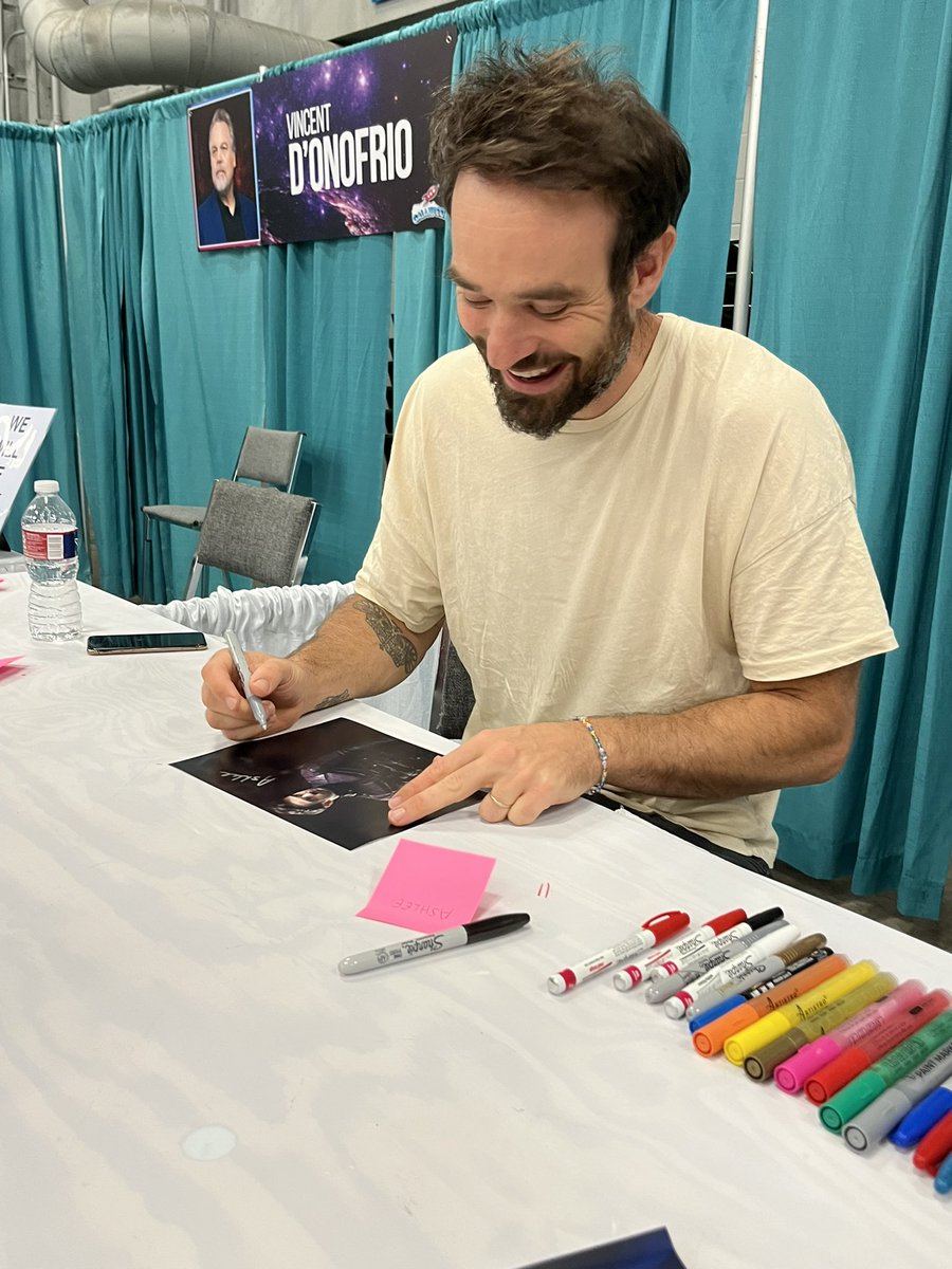 A couple more Charlie shots from the weekend.

#CharlieCox
#GalaxyConAustin