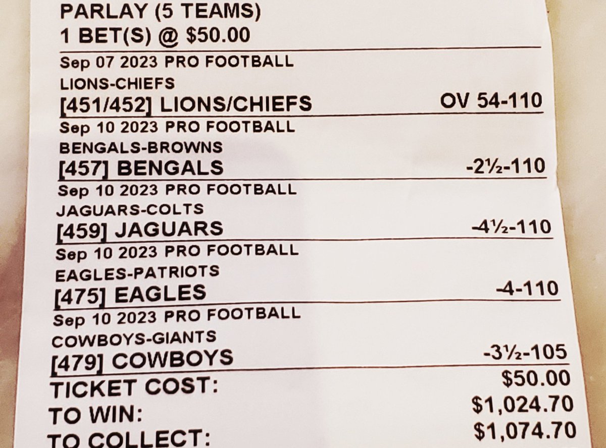 cersports's tweet photo. Mr. @JeffreyBenson12, I have a question and hope you can answer.

Based on the odds and number of legs, shouldn't this bet payoff be ~$1,274?

I'm feeling like I'm getting ripped off.

Shouldn't the payoff be calculated based on the odds per leg and total legs? https://t.co/i6gJHIDYF8