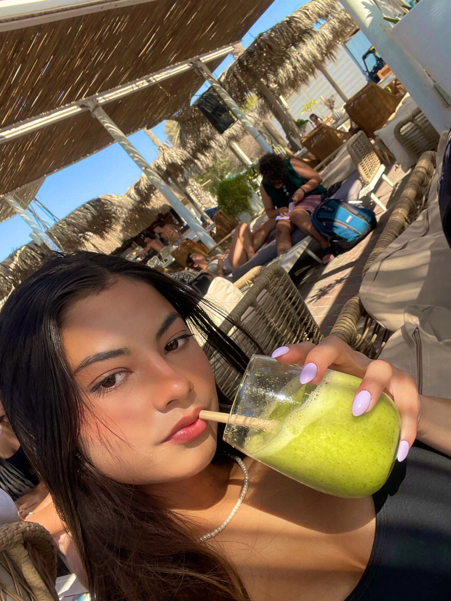 zoe Tsang tweet media