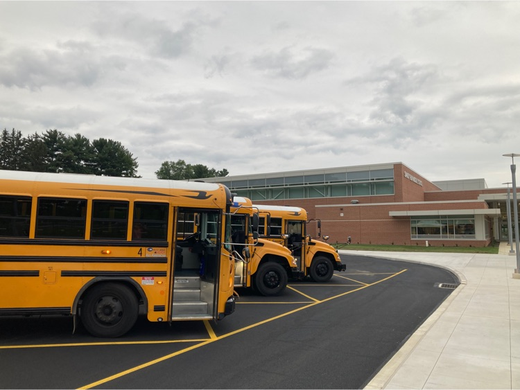 Sandy Run is thrilled to welcome back our students tomorrow.  It's a new year, filled with hopes and potential and lots of excitement! We can't wait to see all of the great things we'll accomplish together. See you soon!