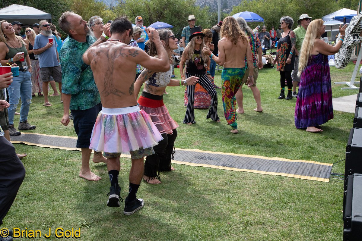 The Storytellers Band tweet media