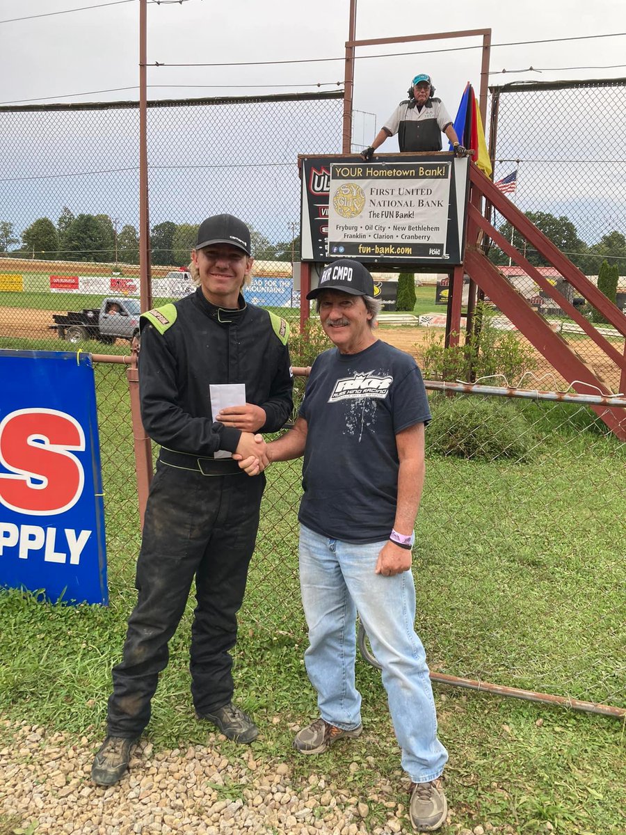 Trevor Wright received $1,000 Rookie of the Year award from Russ King Racing representative at Tri City Raceway Park on Saturday, September 2nd!  Congratulations Trevor!! 🏁