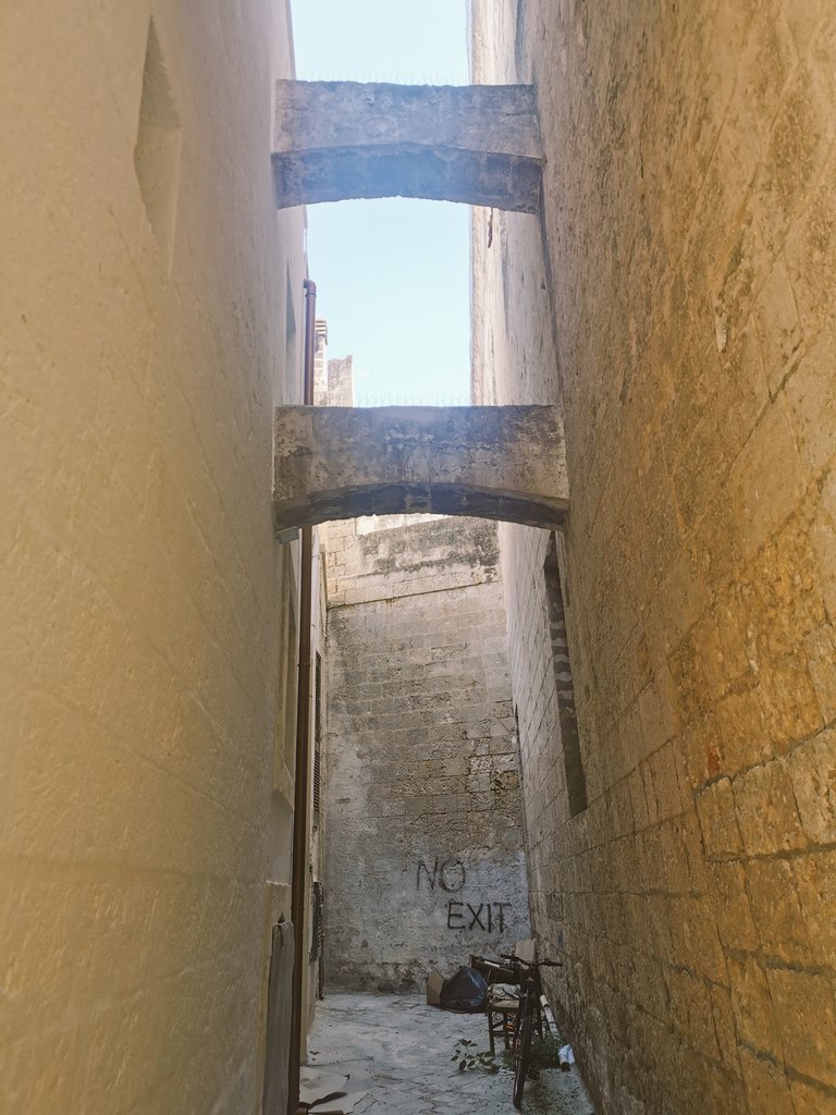 Elham Taleb إلهام tweet media