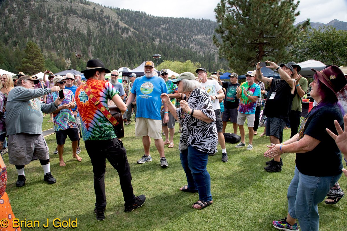 The Storytellers Band tweet media