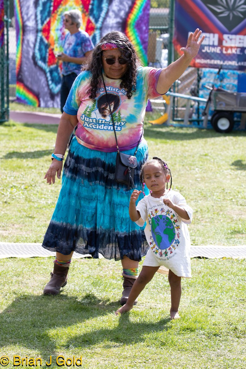 The Storytellers Band tweet media