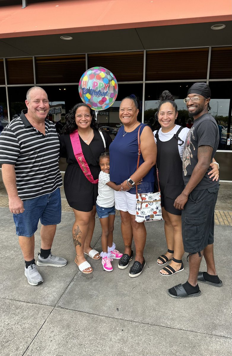 maile_kamalani's tweet photo. Chapter 24!🩷🎉🎂

Blessed to see another year! 🫶🏽

#VirgoSeason ♍️✨ https://t.co/NCDjNvbTrd