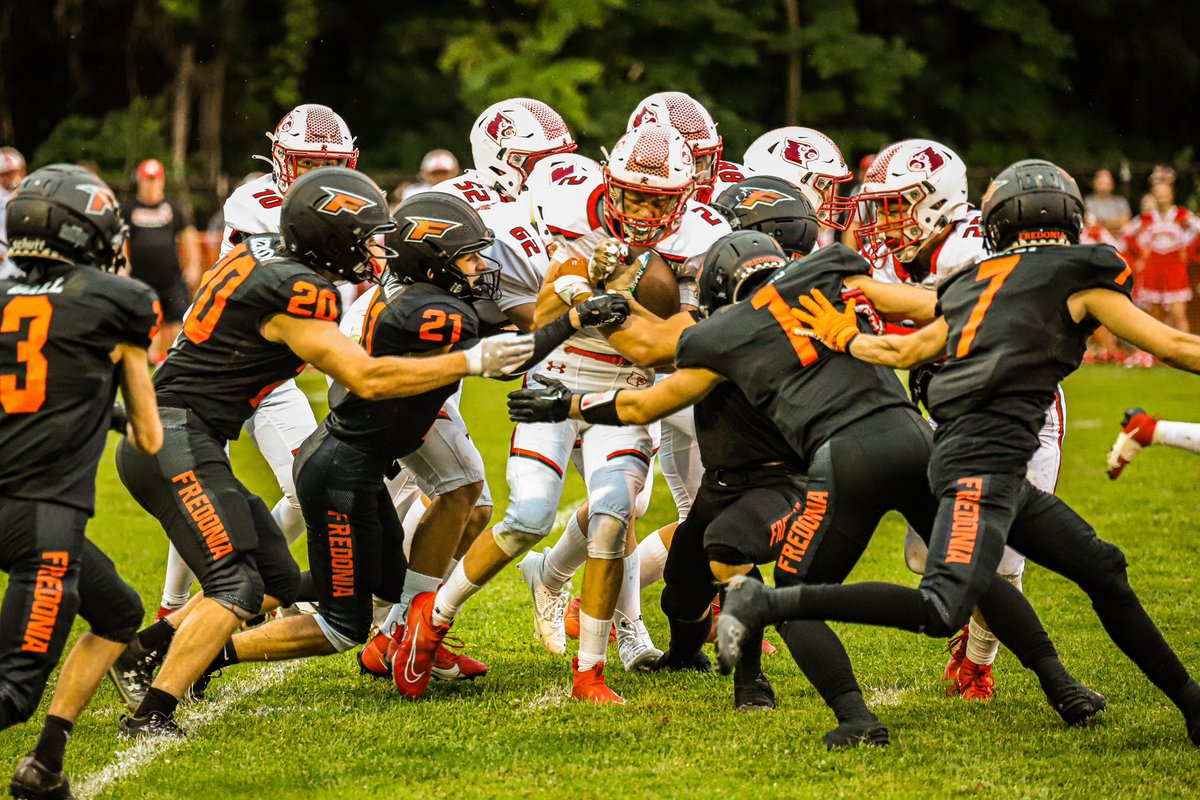Looking back on that 41 - 21 billy win on Saturday!
<a href="/FredoniaFTBL/">Fredonia Football</a> <a href="/FredoniaCSD/">Fredonia Central School District</a> <a href="/WNYAthletics/">WNY Athletics</a> <a href="/TheObserverNY/">OBSERVER</a>