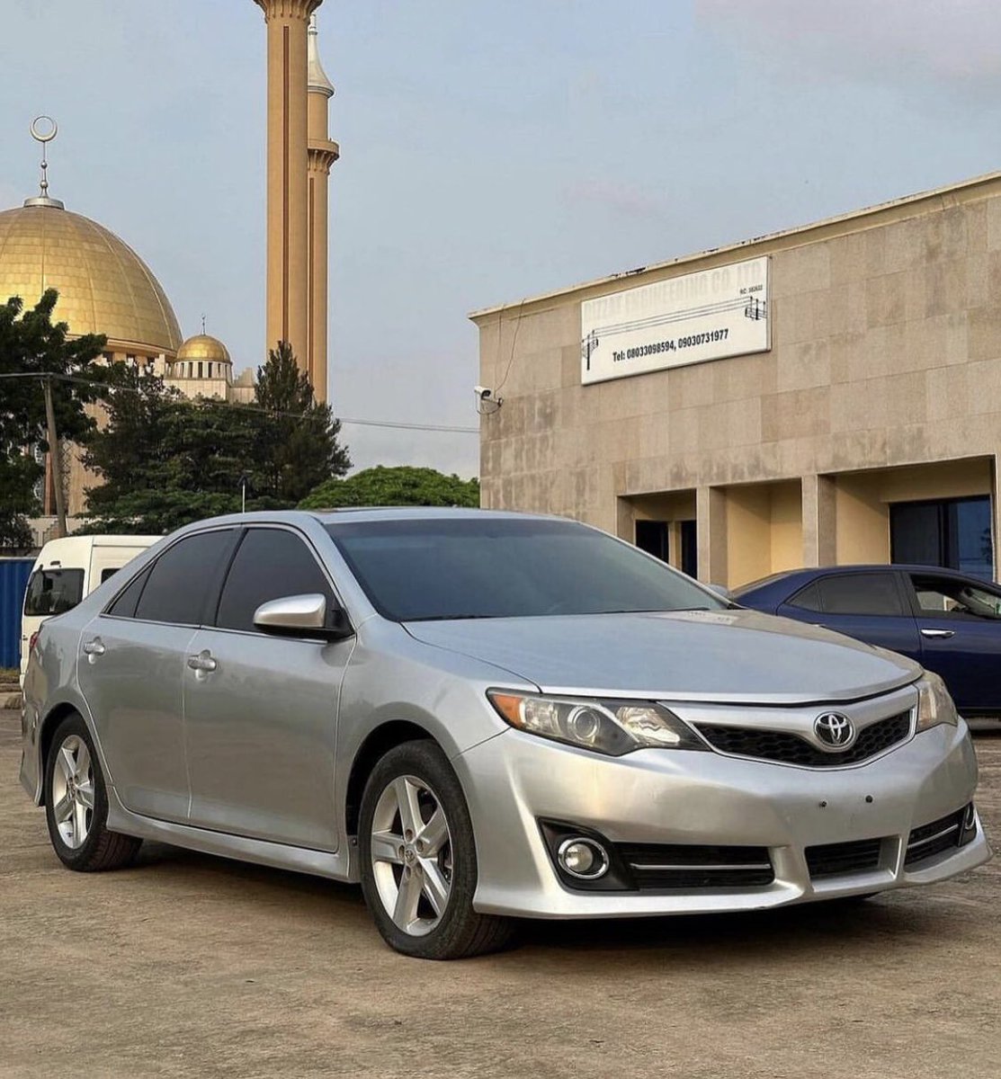 Automall_ng's tweet image. Toyota Camry Se 2013 Model 
Unregistered 
Price:6.4m
Duty: paid 
Location: Abuja 
#breakingnews #fulllist #sanusi 
@__yellows @aisha_yaGuda @chandni_lish @Kha_dee_ja_tou @Ummeey_ @moderate_ustaz @Waspapping_ @alamin_ghost @saamaccido_ @AM_Saleeeem @el_uthmaan Retweet pls
