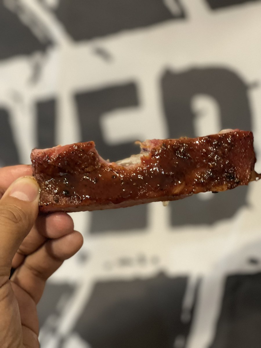 Hope you’re enjoying your 3 day weekend!

#nombrechutup #pork #porkribs #perfectbite