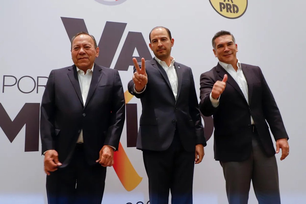 ReynaldoMagal's tweet photo. El Huevon👇🏻🤣😂
@Jesus_ZambranoG .
El ratero.👇🏻😂😅
@alitomorenoc . Y
El pendej0👇🏻😅🤣
@Markocortez.👇🏻😅😂
Verdad? 🤣😅😂 https://t.co/MmDSHHbb0O