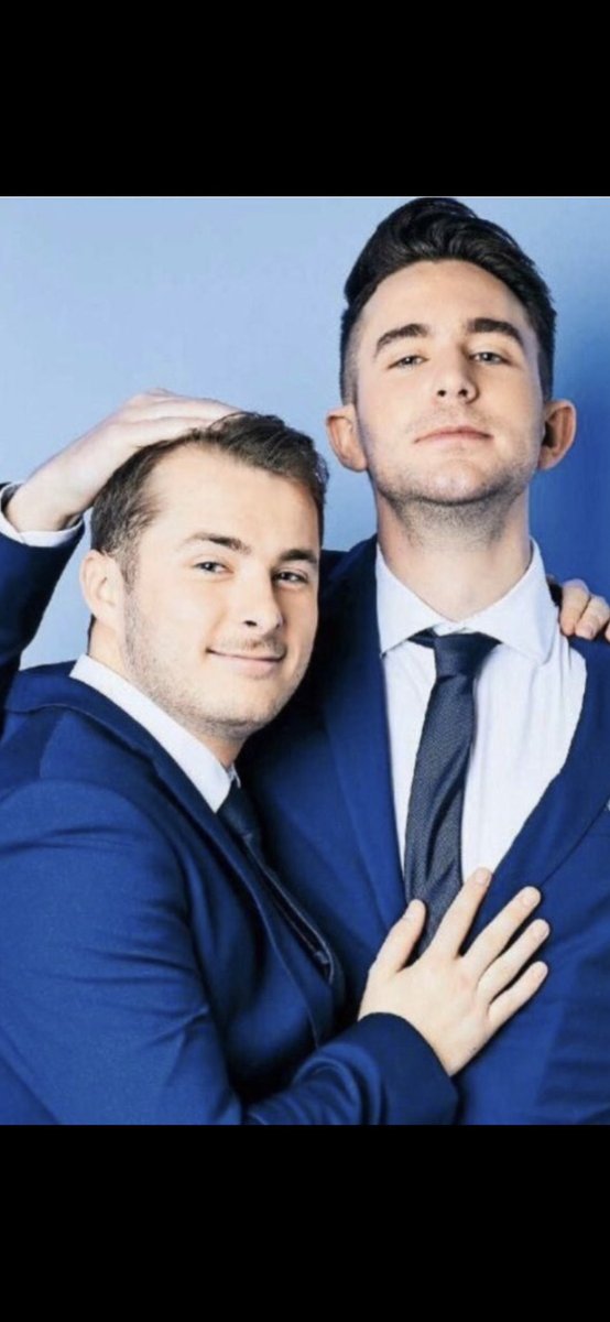 Borrowed from @LisaFrith5 cheers 🫶probably my favourite picture from the @_HeatMagazine_ could really do with an updated  one 🤭🫶#Ballum #BenAndCallum🫶 #MaxBowden #TonyClay #DailyBallumContent any chance @MaxBowden @tony_clay76 💙🫶❤️#Eastenders love the height difference 🥹🥹