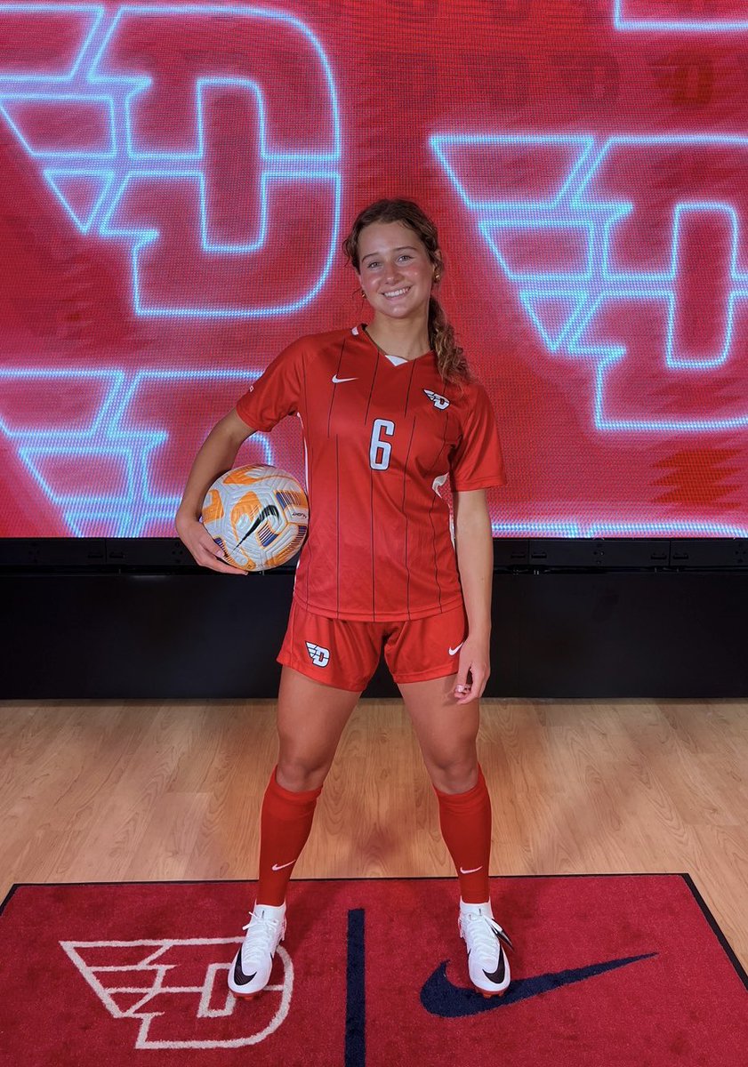 c__schork's tweet photo. Incredibly excited and grateful to announce my commitment to play D1 soccer at the University of Dayton.  Thank you God for making all things possible, thanks to my coaches and teammates @iscgirls, as well as my family for always believing in me. 
GO FLYERS! ✈️#chopwoodcarrywater https://t.co/VzRLELXTcE