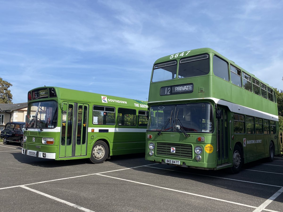 Arrivabus7's tweet photo. Had an enjoyable day out on Sunday at the @RHDR bus rally. Travelled down on DLA1, running in convoy with 3043, both performing excellently. Took a ride on the train to Dymnchurch &amp; took DLA on a trip to Dungeness &amp; back. Good to catch up with many familiar faces in the day too. https://t.co/H3A95yYJqq