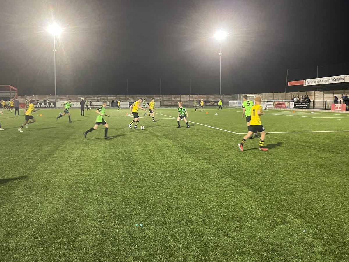 Busy evening with my U16s playing Forest Green under the lights. Some impressive skills and goals on display from both teams in some SSGs. Thanks to @FGRFC_Academy for hosting us.